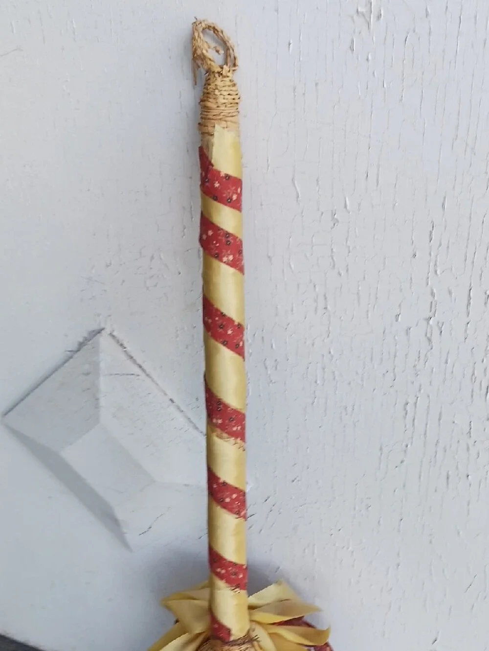 💐 Decorative Fall Broom with Yellow and Rust Ribbon 💐 Dry Flower Accents 💐⚜️
